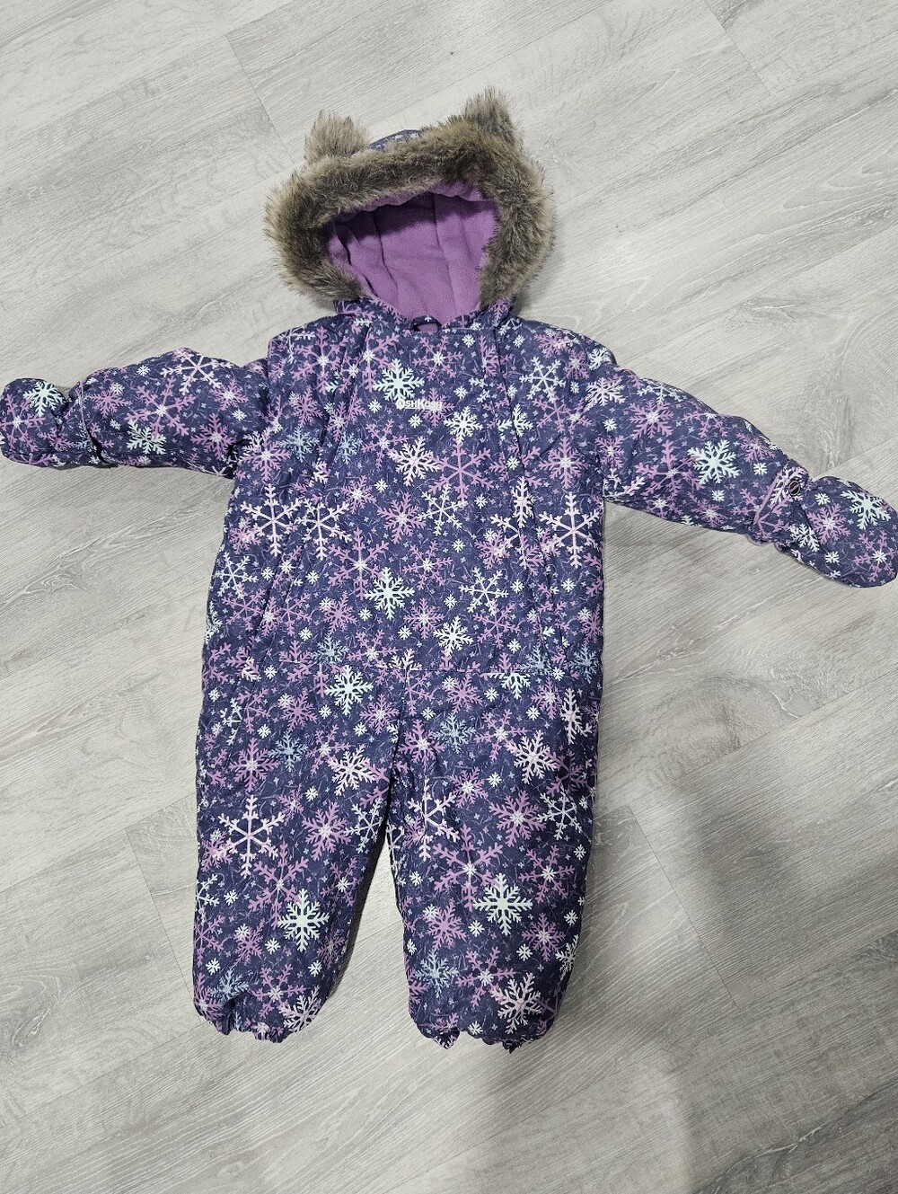 Like New! Carters Snowsuit, 18 Months